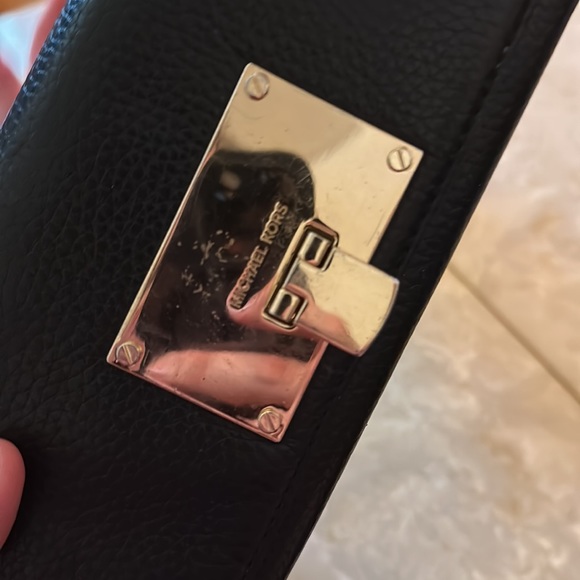 Michael kors wallet - Picture 2 of 3